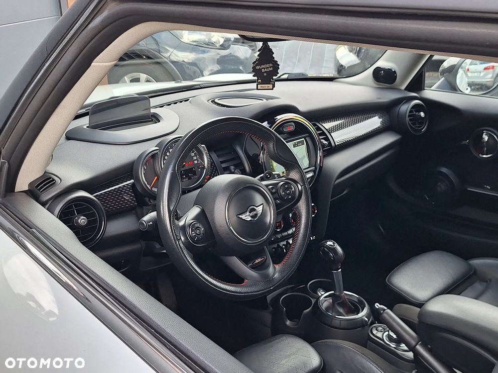 MINI Cooper S - 11