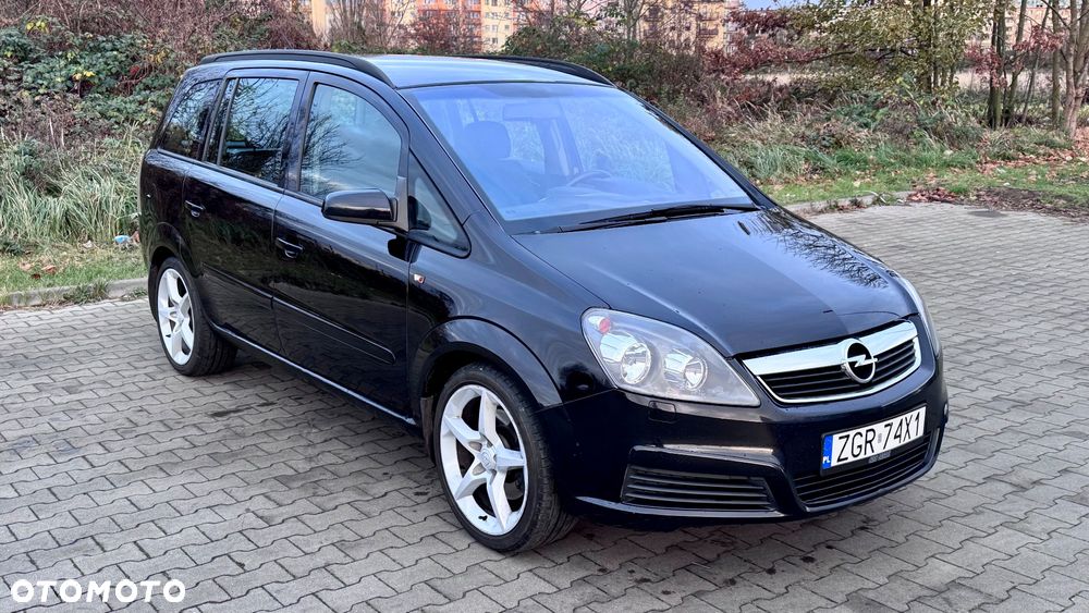 Opel Zafira 2.2 Elegance - 2