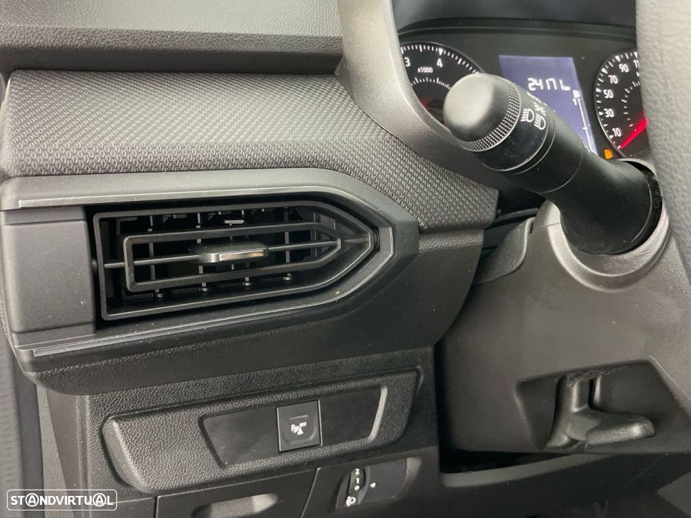 Dacia Sandero 1.0 SCe Essential - 16