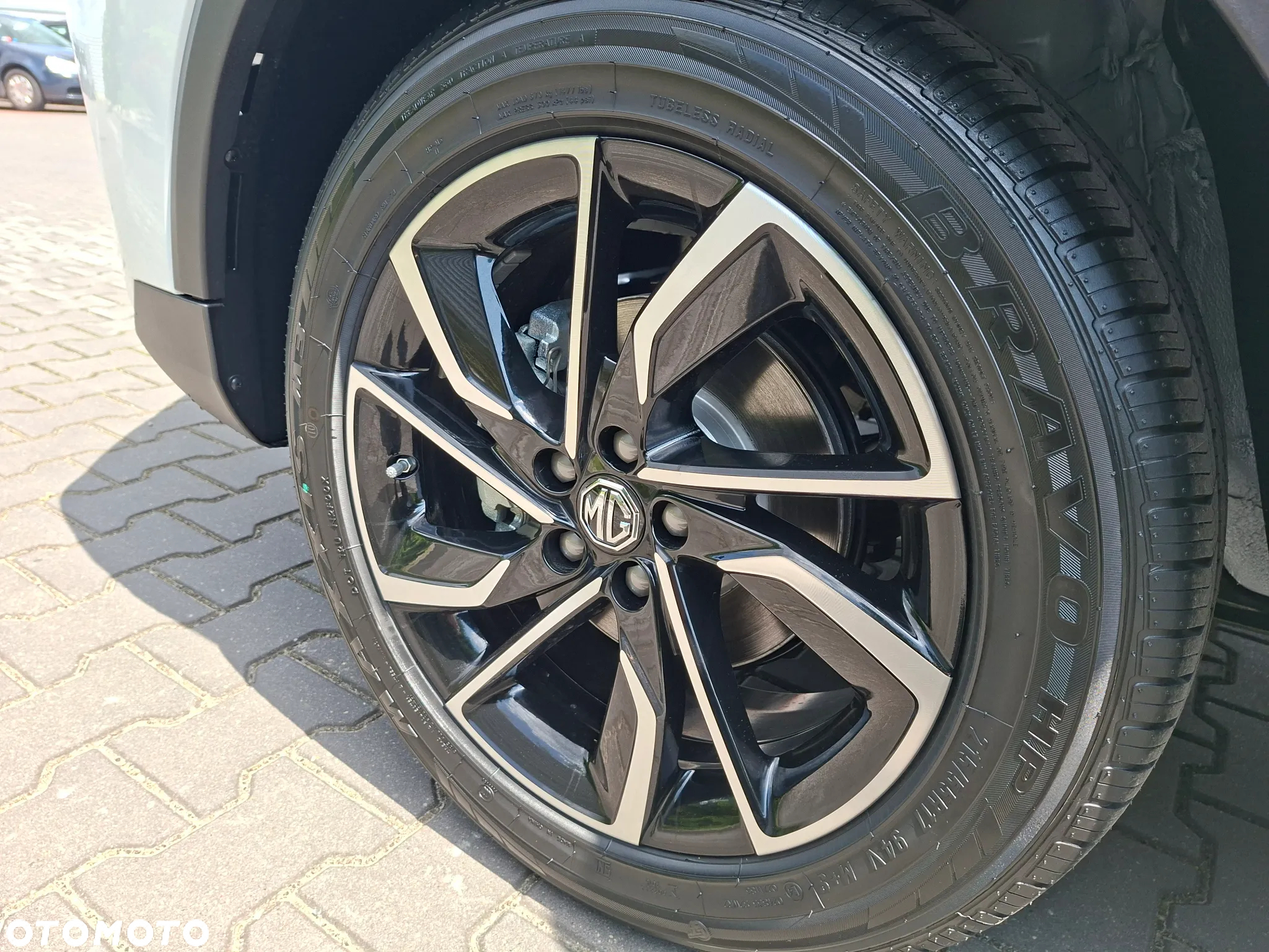MG ZS 1.5 VTi-Tech Exclusive - 13
