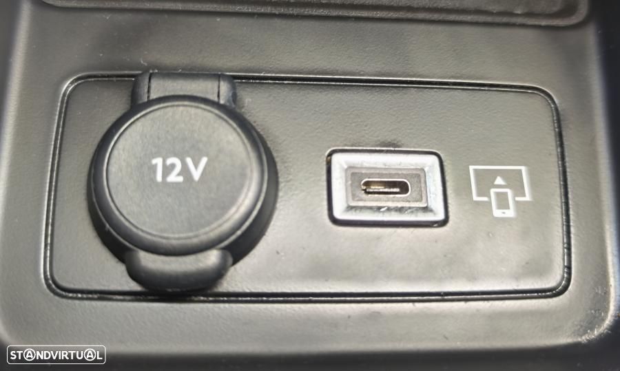Peugeot 308 - 25