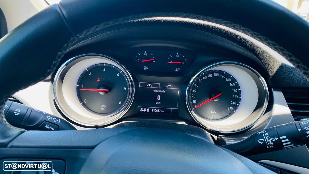 Opel Astra 1.6 CDTI Dynamic Sport - 7