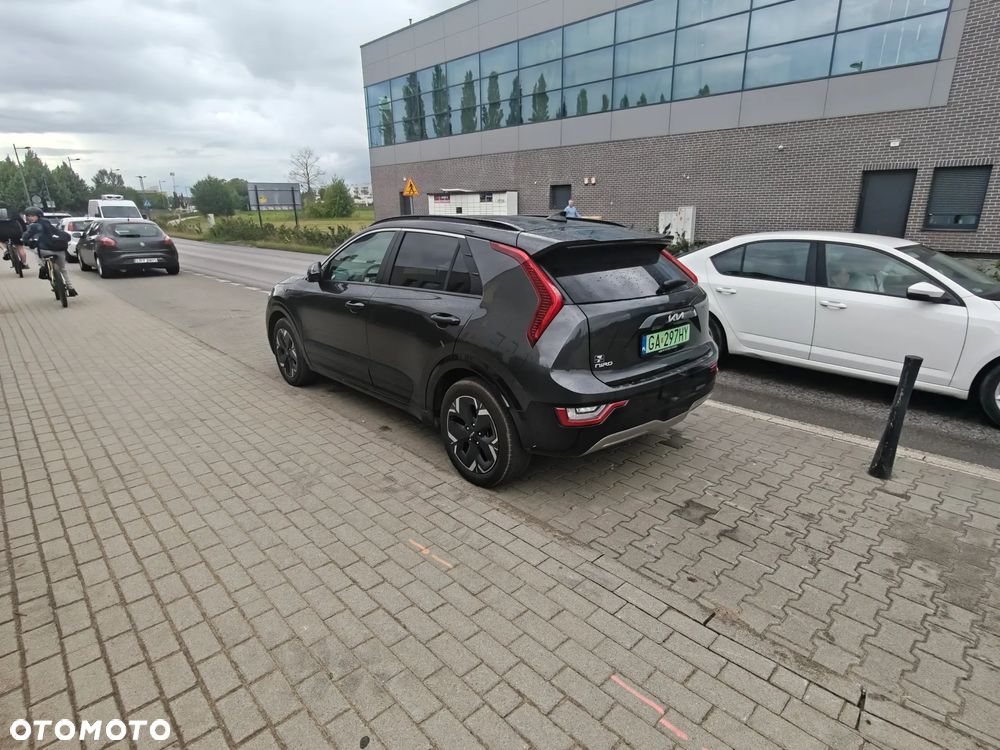Kia Niro 64kWh L - 28