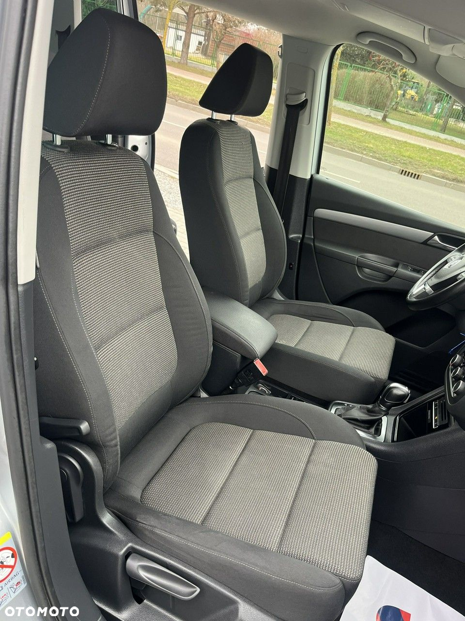 Volkswagen Sharan - 8