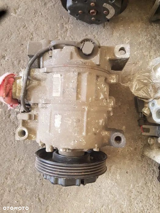 KOMPRESOR SPRĘŻARKA KLIMATYZACJI AUDI A6 C5 2.5 TDI  6SEU12C 4B0260805J - 3