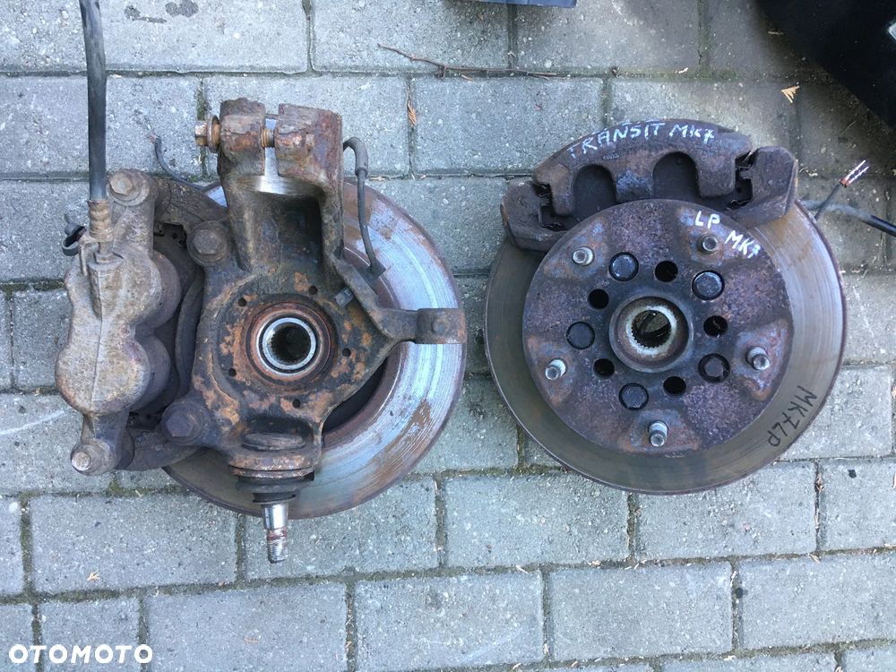 Ford Transit Mk7 Zwrotnica PIASTA Tarcza ZACISK hamulcowy abs Lewy prawy Przód - 1