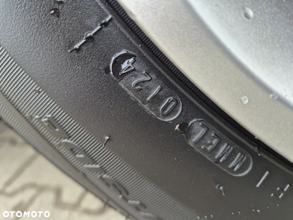 Ford S-Max 2.0 TDCi Trend - 17