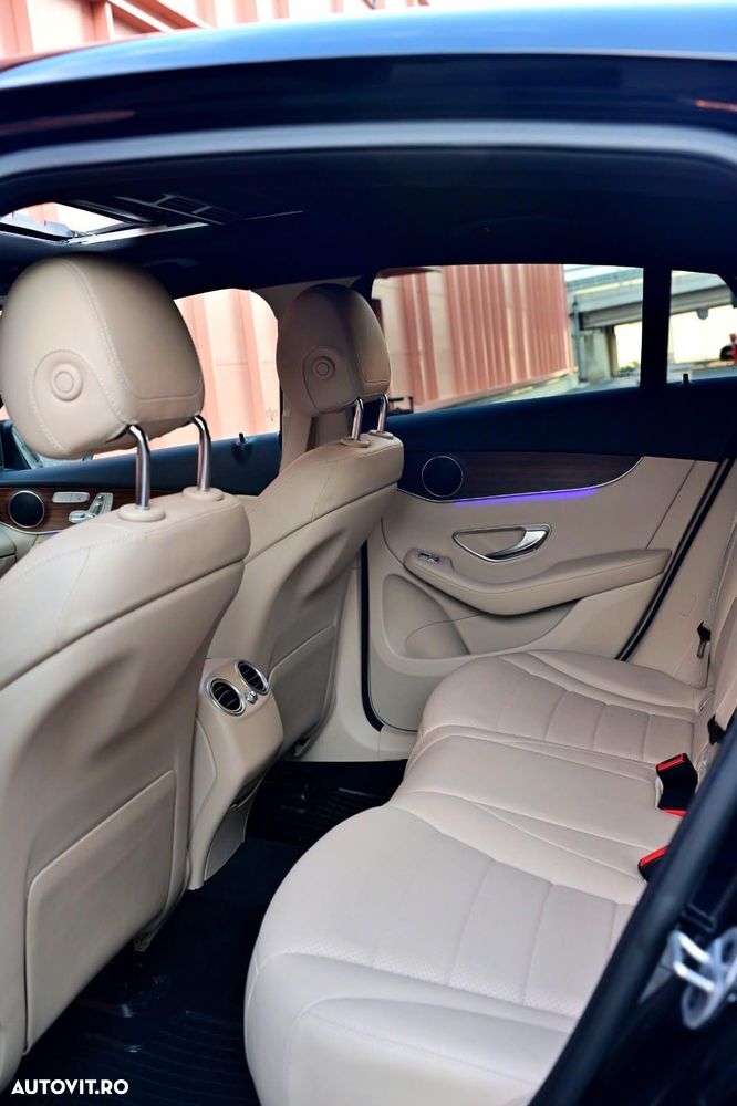 Mercedes-Benz GLC Coupe 300 4MATIC - 14