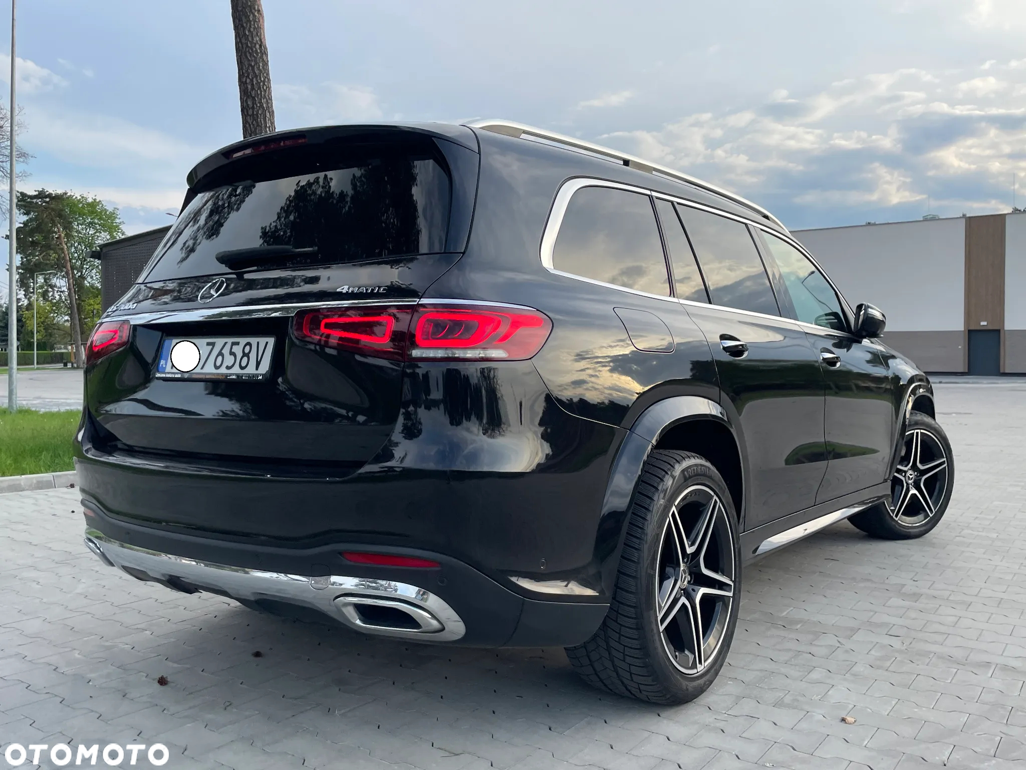 Mercedes-Benz GLS 400 d 4-Matic - 27