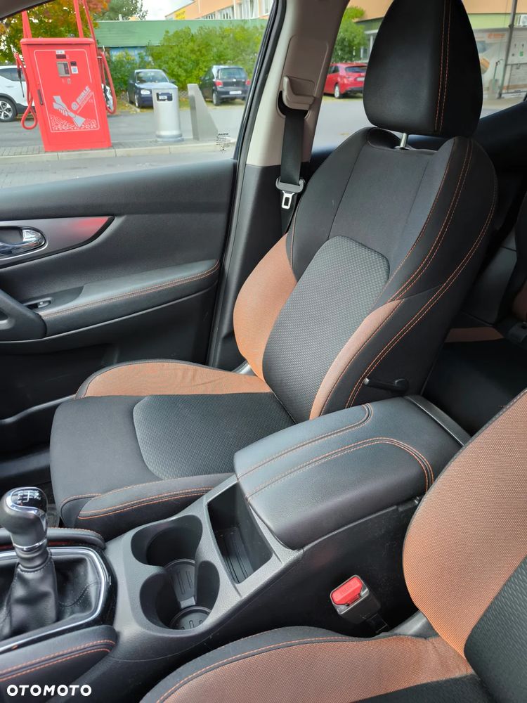 Nissan Qashqai 1.3 DIG-T Tekna - 10