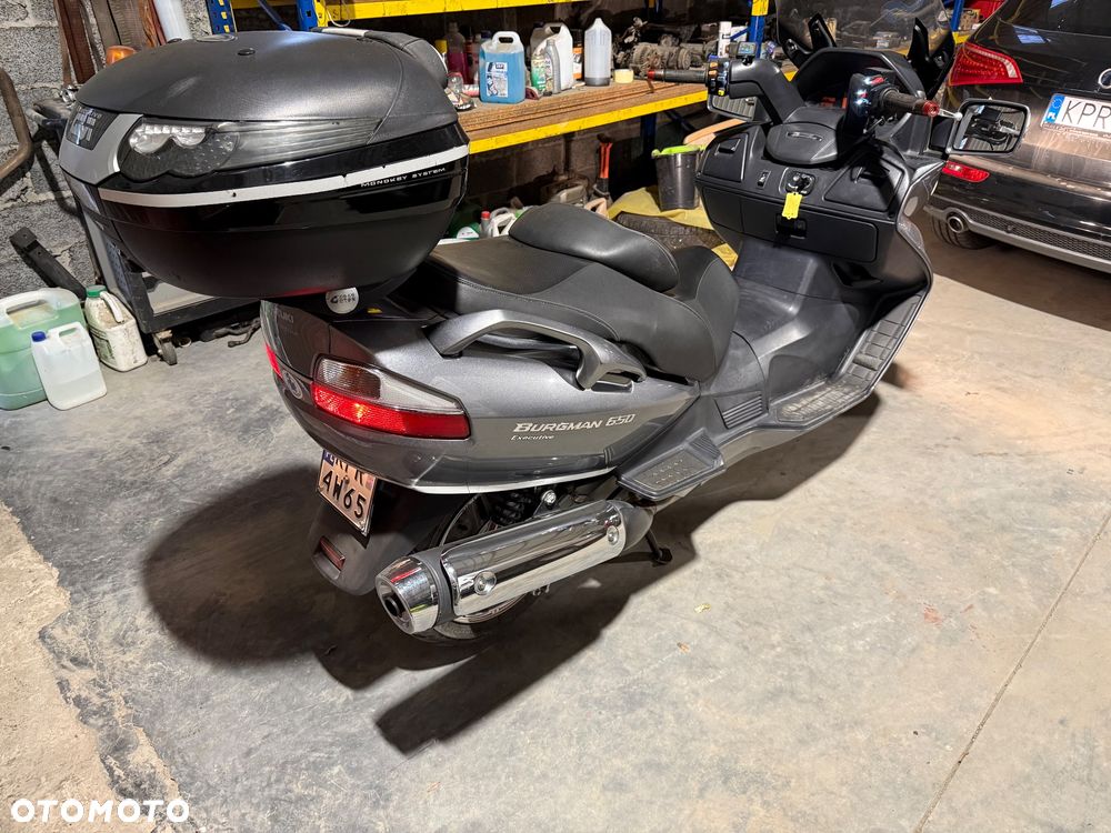Suzuki Burgman - 9