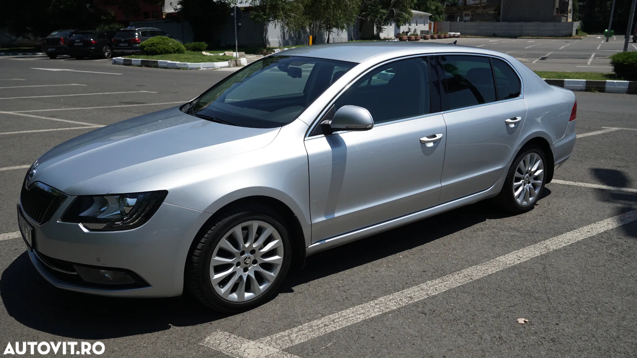 Skoda Superb 2.0 TDI 4X4 Ambition - 2