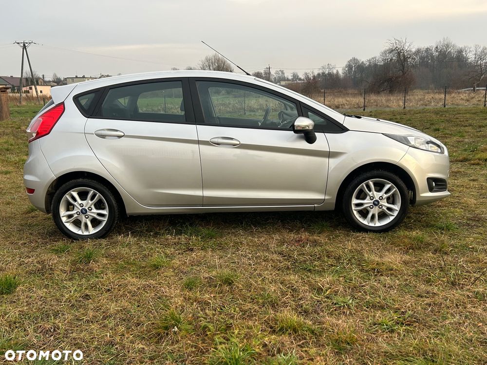 Ford Fiesta - 12