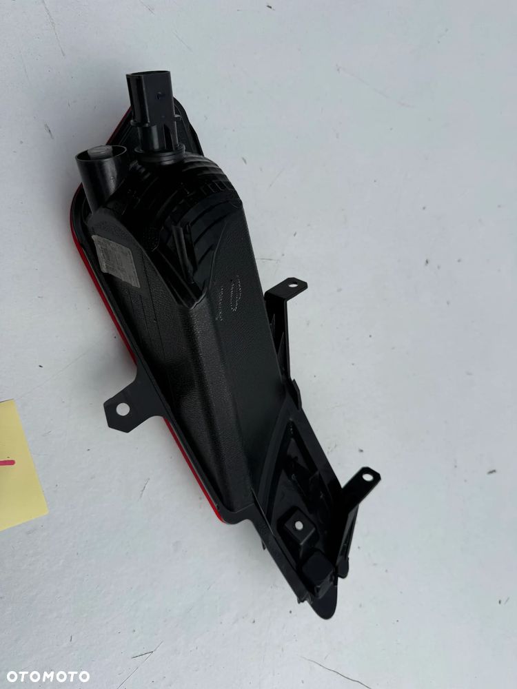 VOLVO XC60 LIFT LEWY HALOGEN TYLNY ODBLASK TYŁ 31353285 - 3