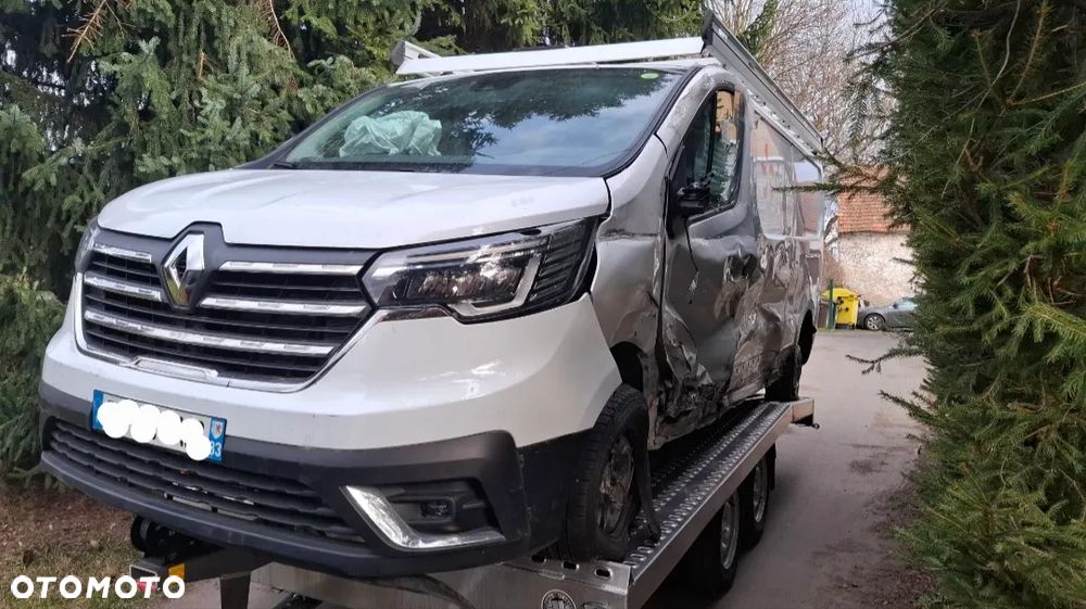 Renault Trafic - 2