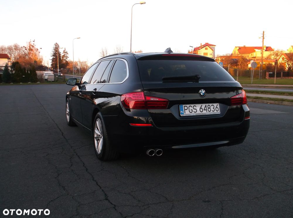 BMW Seria 5 520d M Sport Edition - 6