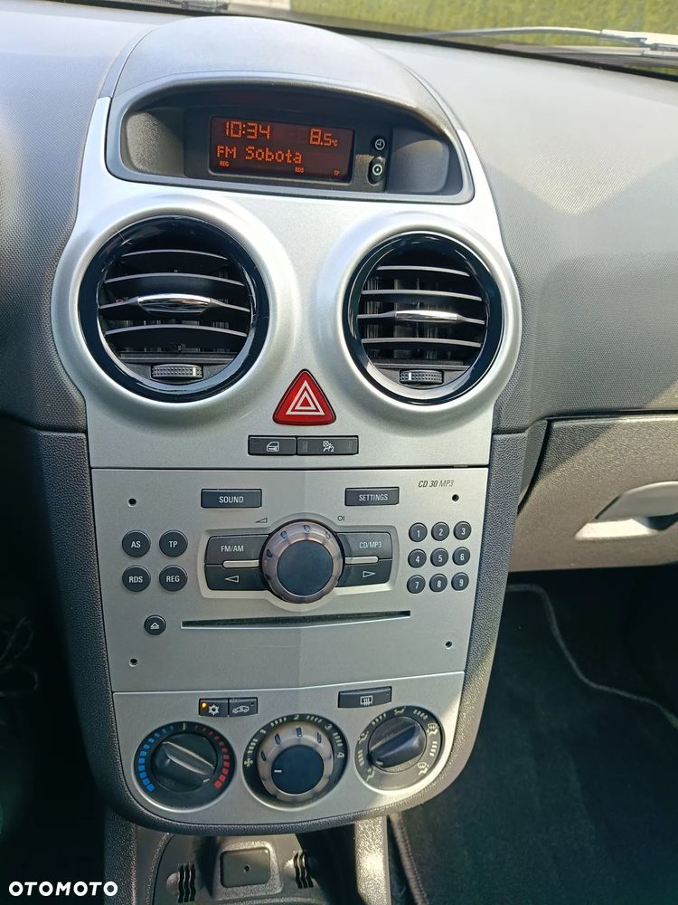 Opel Corsa - 10