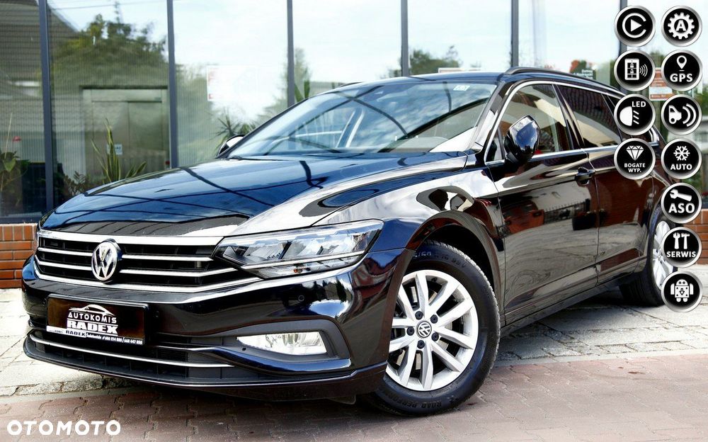 Volkswagen Passat - 1