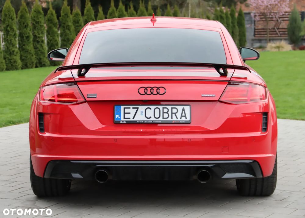 Audi TT Coupé - 16