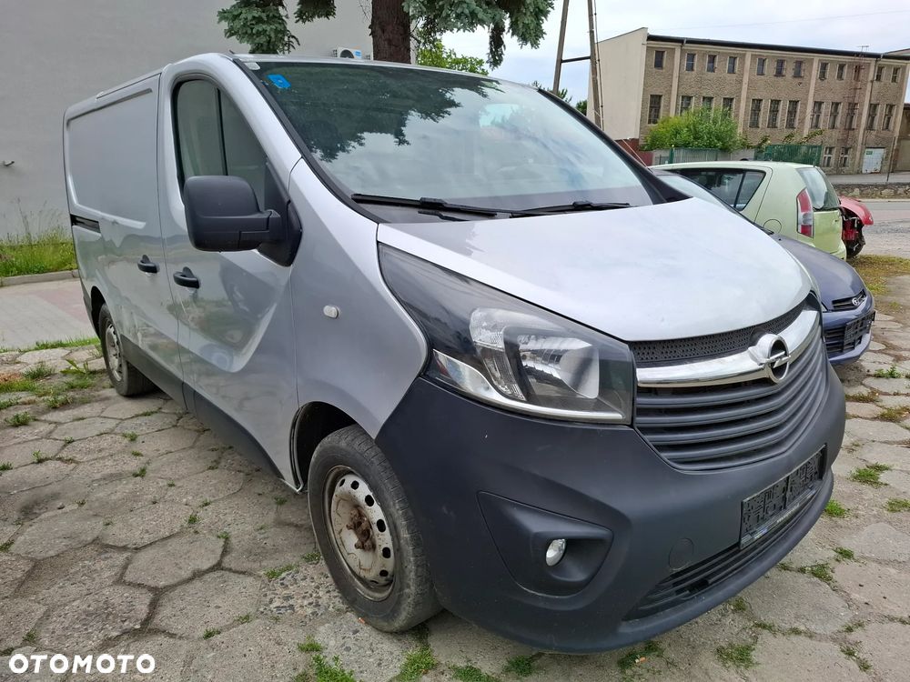 Opel Vivaro - 1