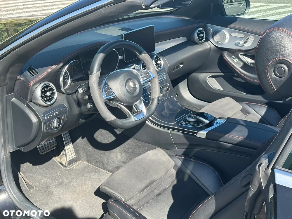 Mercedes-Benz Klasa C AMG 43 4-Matic - 18