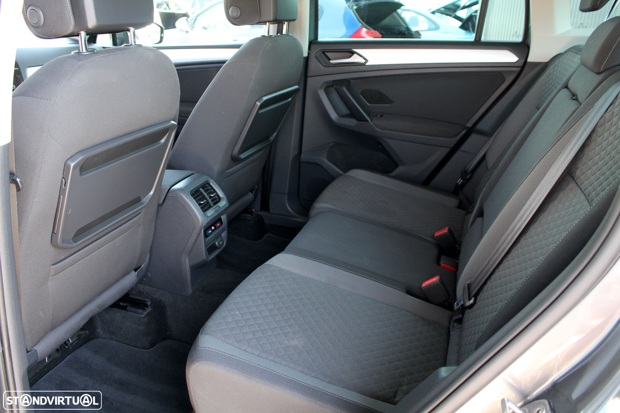 VW Tiguan 2.0 TDI Confortline - 7