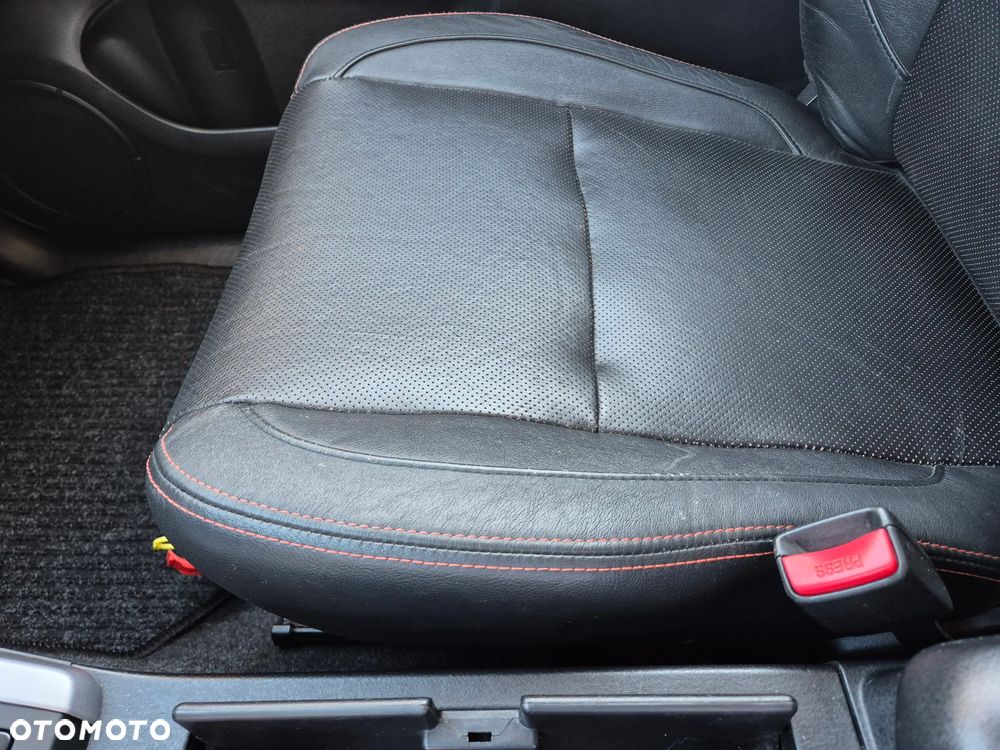 Suzuki Grand Vitara 1.9 DDiS Comfort DPF - 16