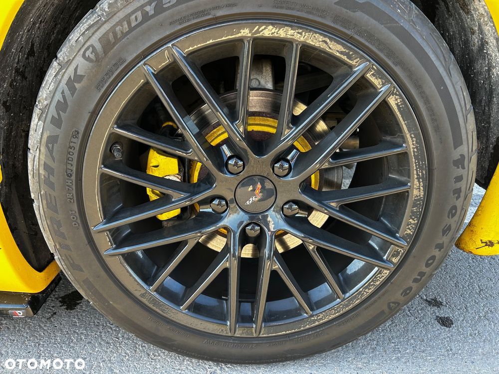 Chevrolet Corvette 5.7 - 22