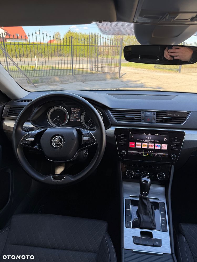 Skoda Superb 1.5 TSI Style DSG - 6