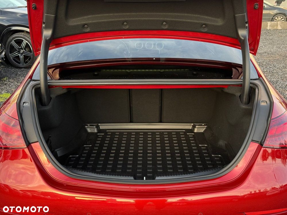 Mercedes-Benz Klasa C - 33