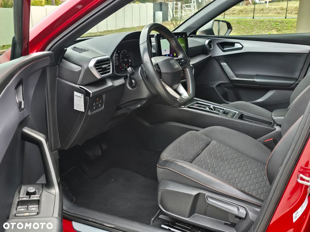 Seat Leon 1.5 eTSI OPF DSG FR Black Edition - 11