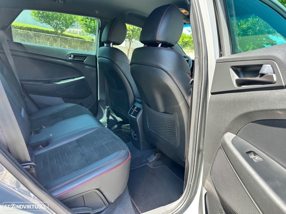 Hyundai Tucson 1.6 GDi N-Line - 42