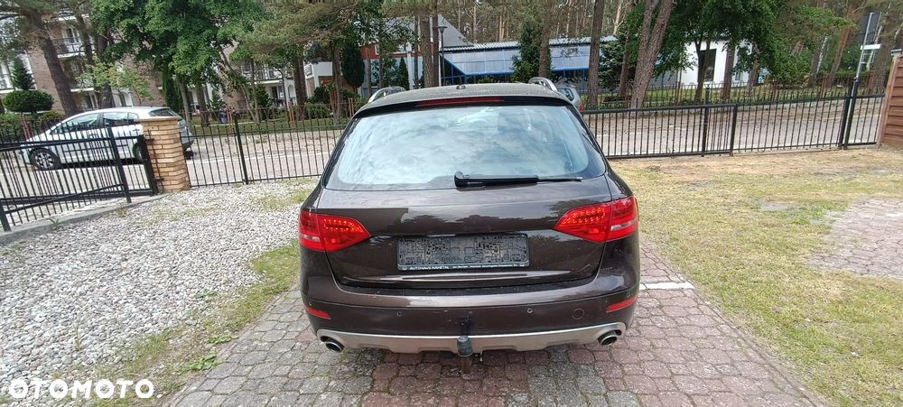 Audi A4 Allroad 3.0 TDI DPF S tronic - 4