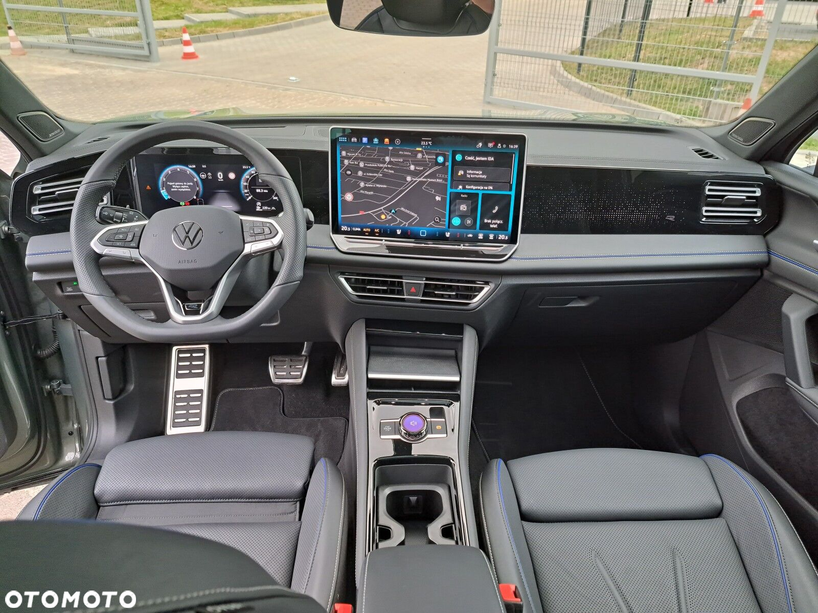 Volkswagen Tiguan 2.0 TSI 4Mot R-Line Plus DSG - 18