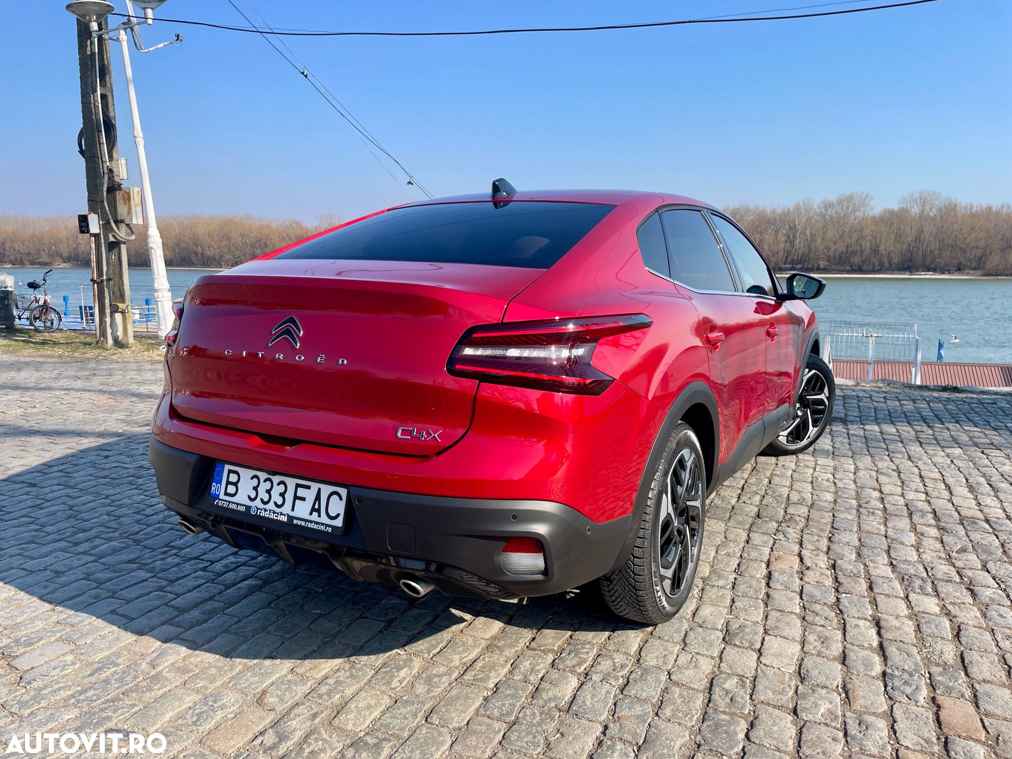 Citroën C4X 1.2 PureTech 130 S&S EAT8 Shine - 1
