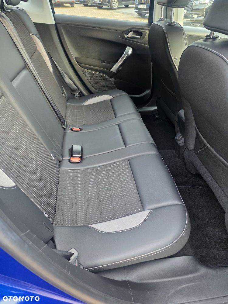 Peugeot 2008 PureTech 130 EAT8 Allure - 13