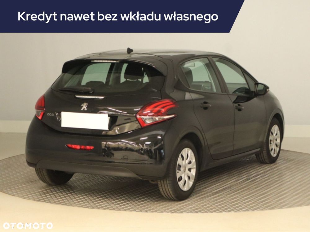 Peugeot 208 - 7