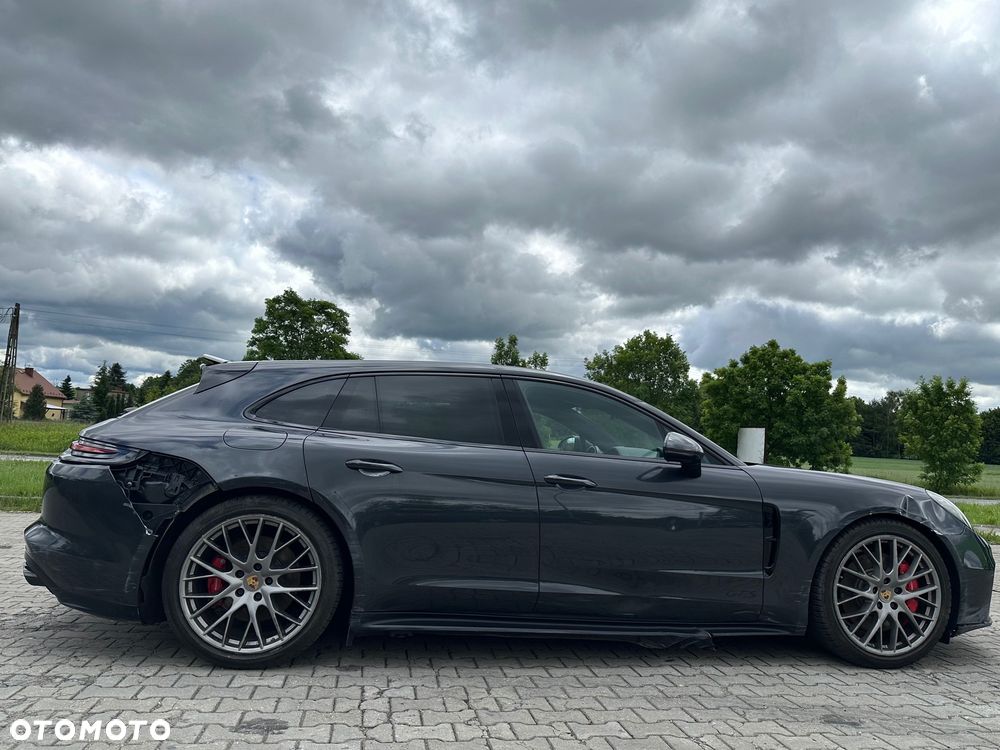 Porsche Panamera - 7