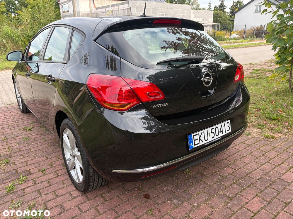 Opel Astra - 10