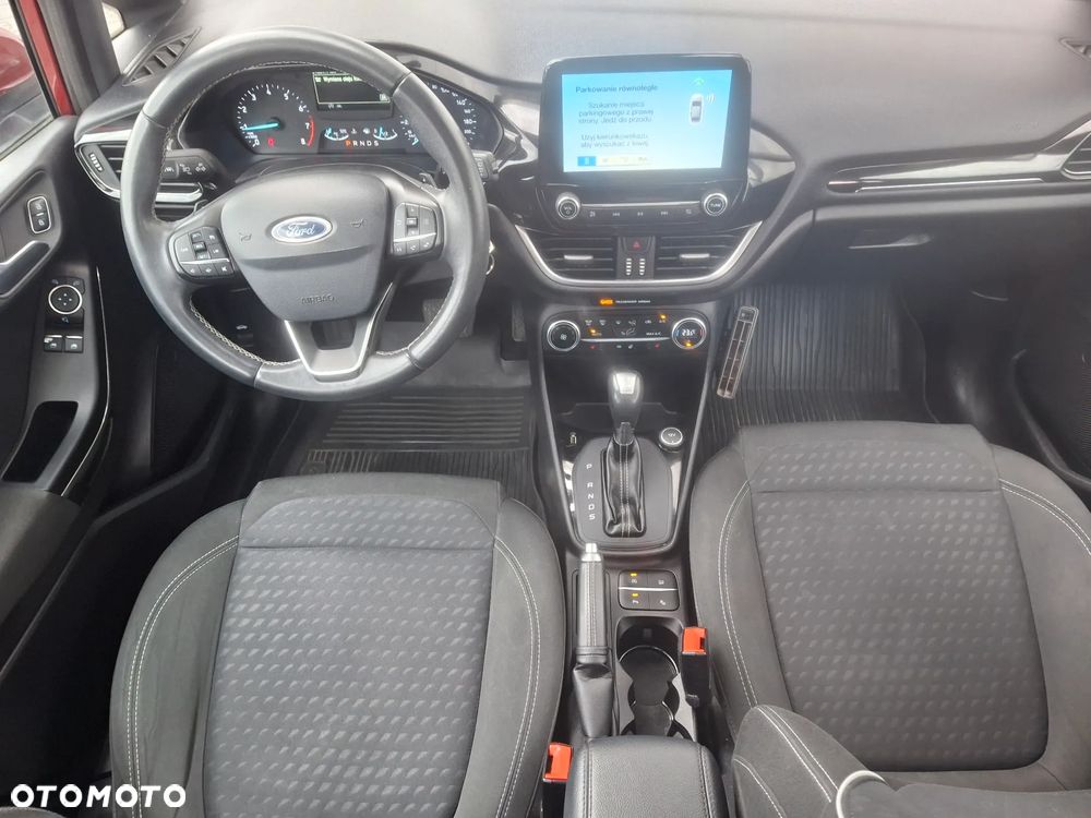 Ford Fiesta 1.0 EcoBoost S&S TITANIUM - 24