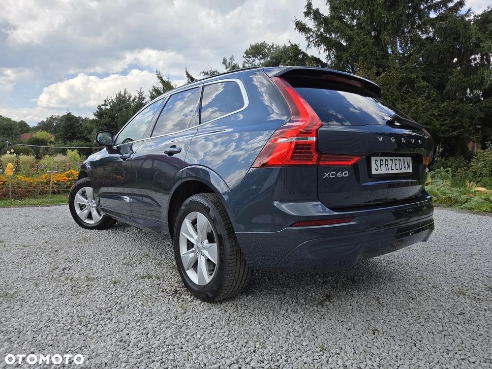 Volvo XC 60 B4 D Geartronic Momentum Pro - 22