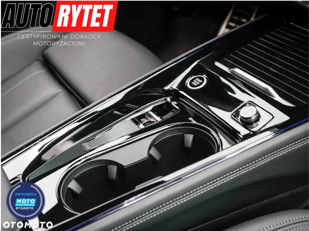 Audi Q3 Sportback - 12