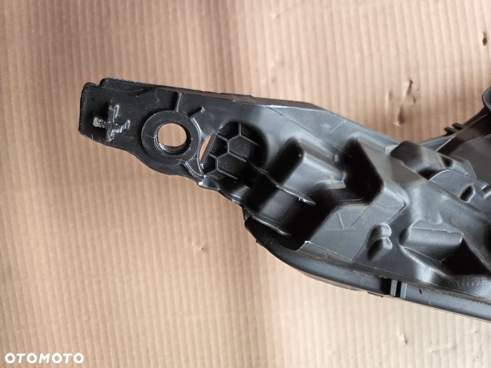 Lampa przednia lewa Peugeot 208 I LIFT - 8