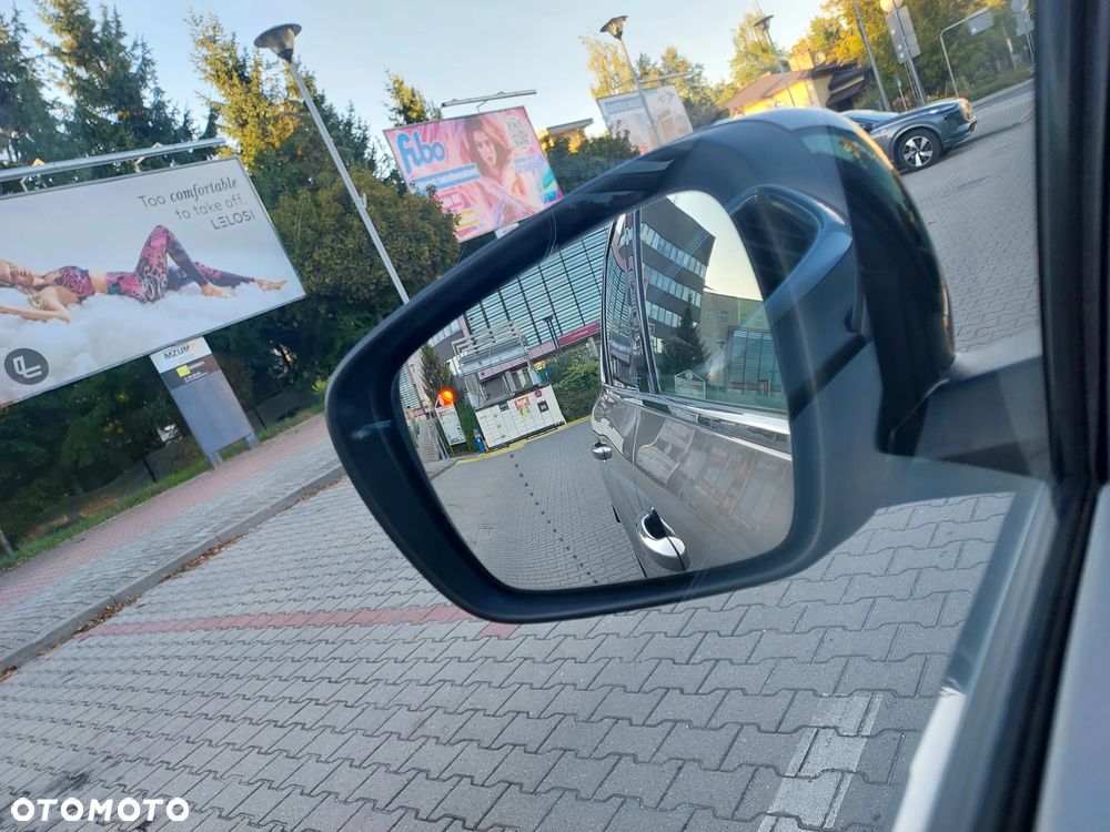 Renault Espace 1.6 dCi Energy Initiale Paris EDC 7os - 35