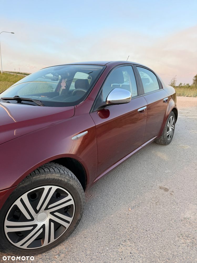 Alfa Romeo 159 1.9JTS Progression - 4