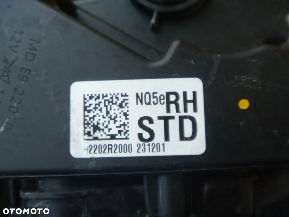 KIA SPORTAGE V LAMPA DRL HALOGEN PRAWY KRATKA ORYGINAŁ 92202-R2000 ŁADNY - 5