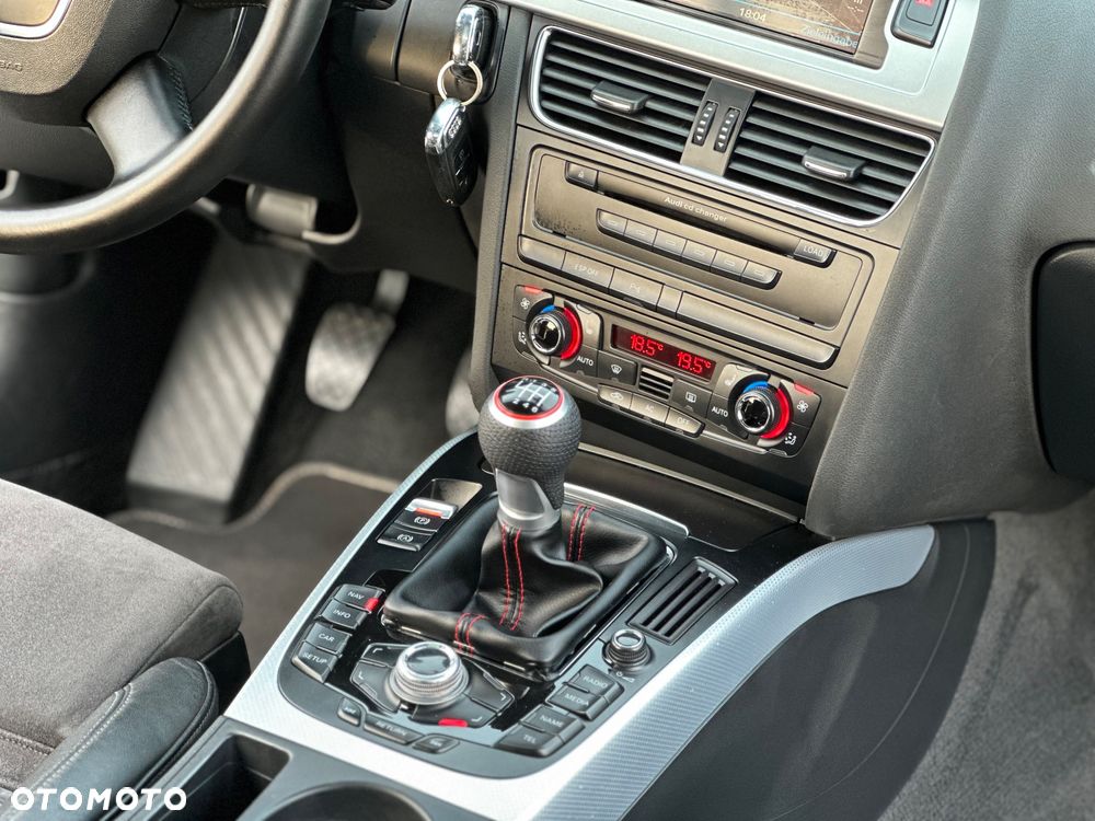 Audi A4 Avant - 33