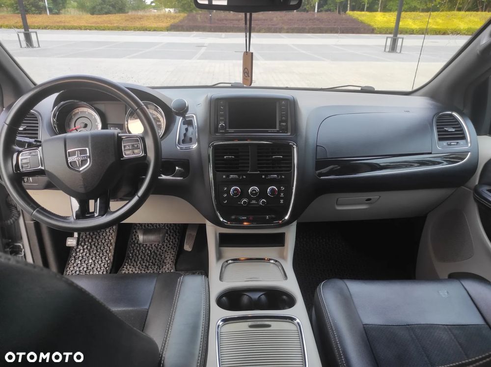 Dodge Grand Caravan 3.6 Express - 11