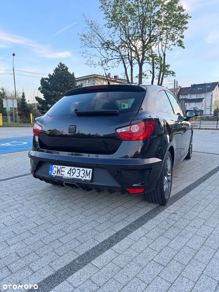 Seat Ibiza SC 1.4 TSI Cupra DSG - 2