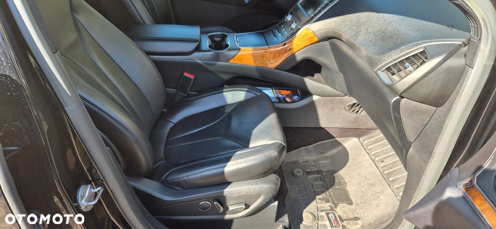 Lincoln MKX - 17